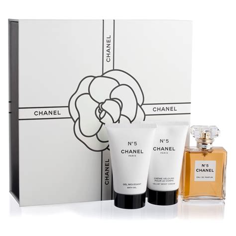 chanel no5 refill|Chanel number 5 gift set.